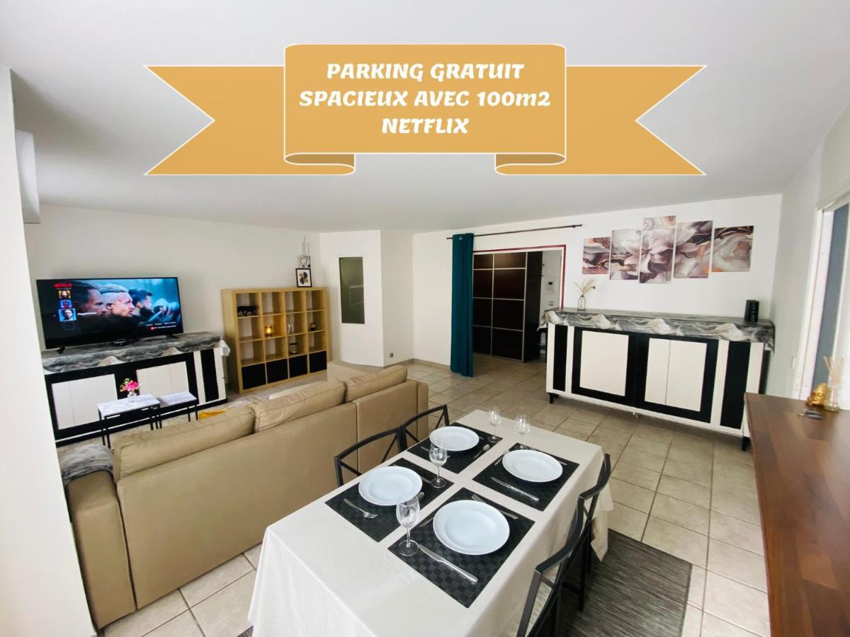 Parking & 100M2 En Plein Centre Ville Appartamento Reims Esterno foto